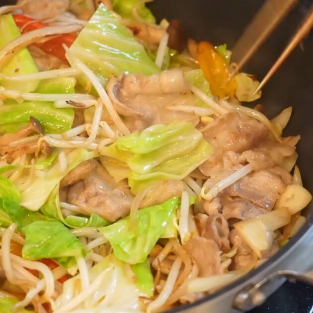 肉野菜炒め