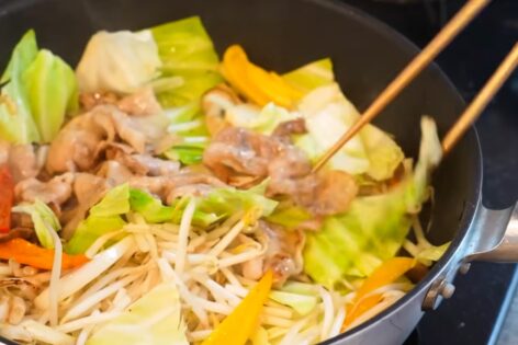 肉野菜炒め
